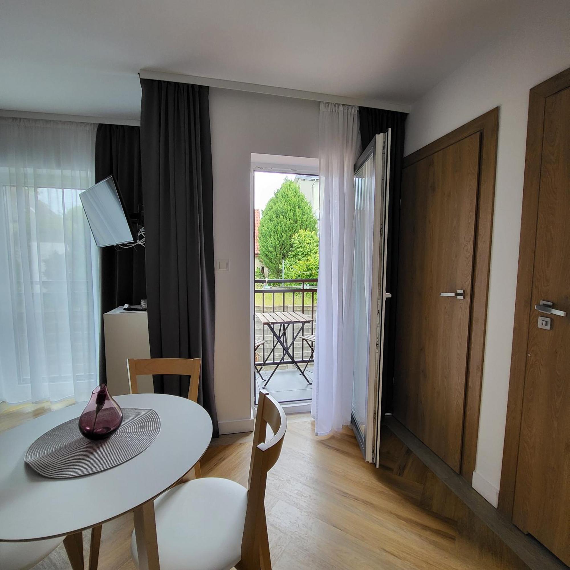 Apartamenty Julia Apartamenty Ozonowane Устроне Морске Екстериор снимка