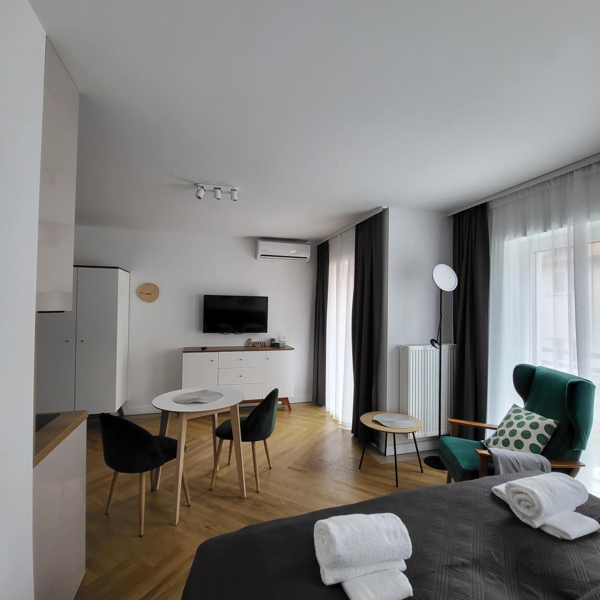 Apartamenty Julia Apartamenty Ozonowane Устроне Морске Екстериор снимка