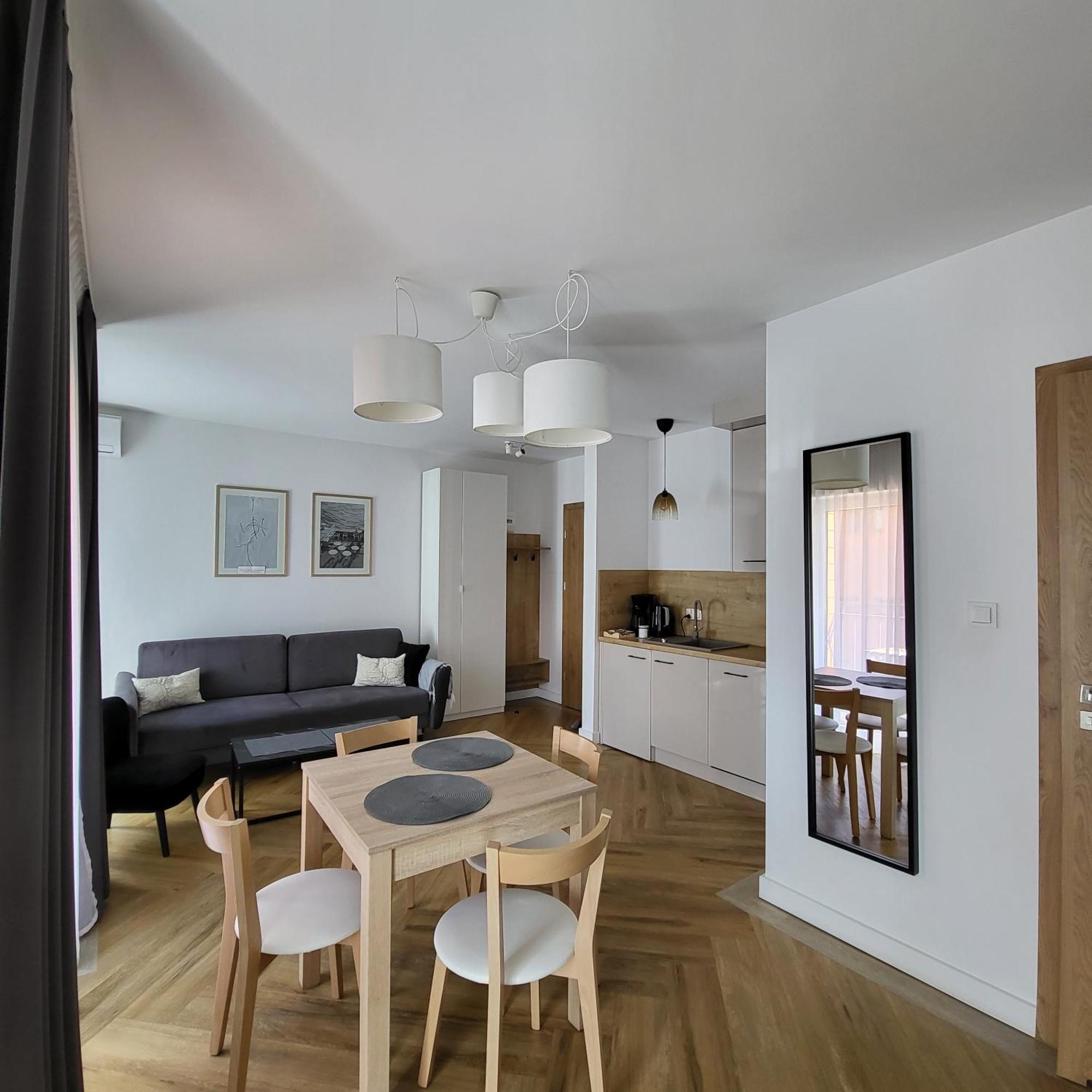 Apartamenty Julia Apartamenty Ozonowane Устроне Морске Екстериор снимка