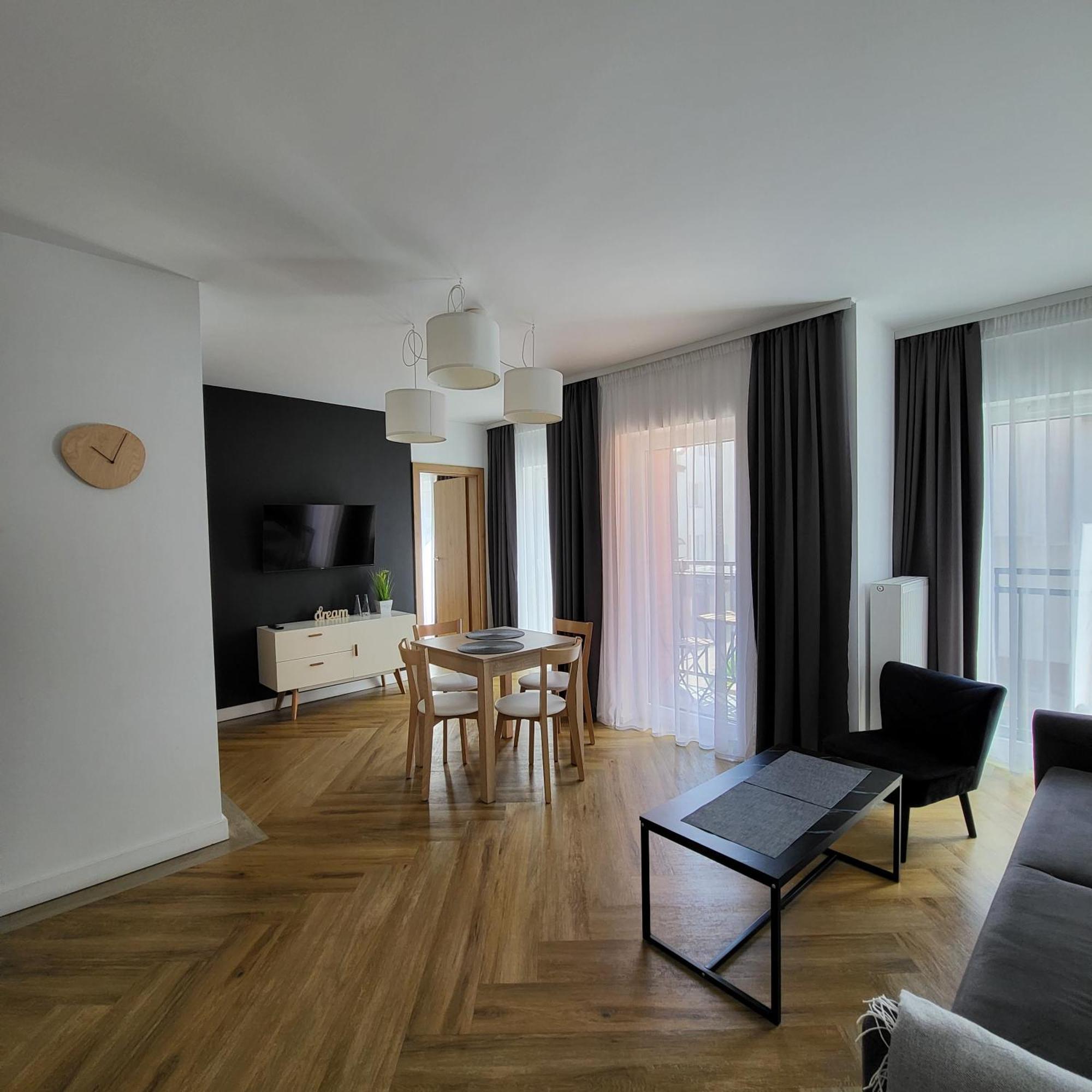 Apartamenty Julia Apartamenty Ozonowane Устроне Морске Екстериор снимка